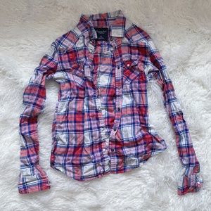 American Eagle: Red/Blue Plaid Shirt